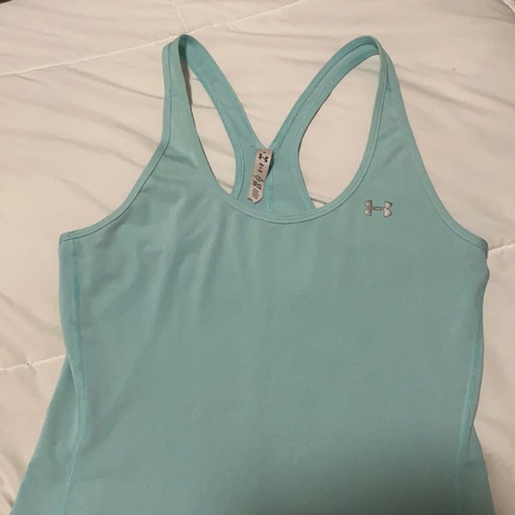 Under Armour active tank - Picture 1 of 2